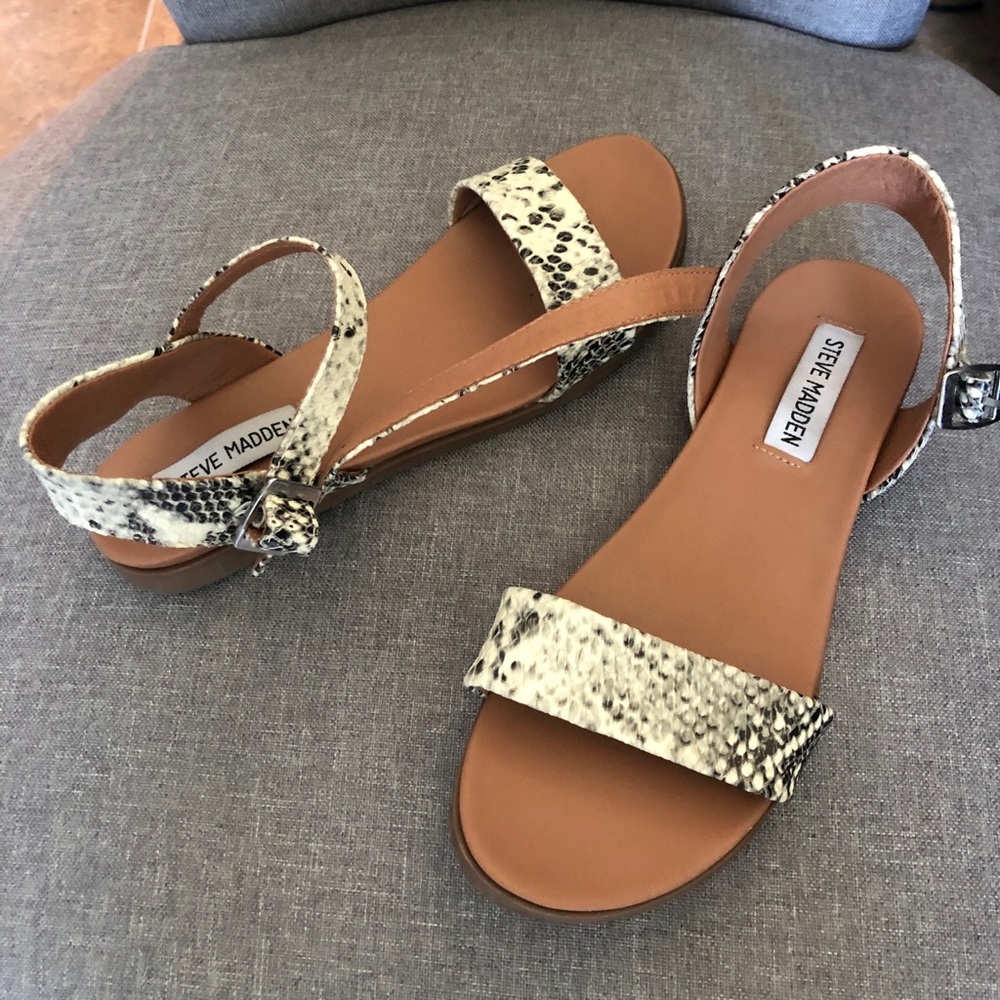 steve madden sandals
